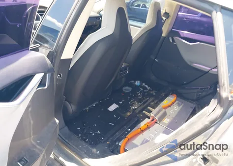 2013 Tesla Model S Performance из США, поврежденный, VIN 5YJSA1DP9DFP06121